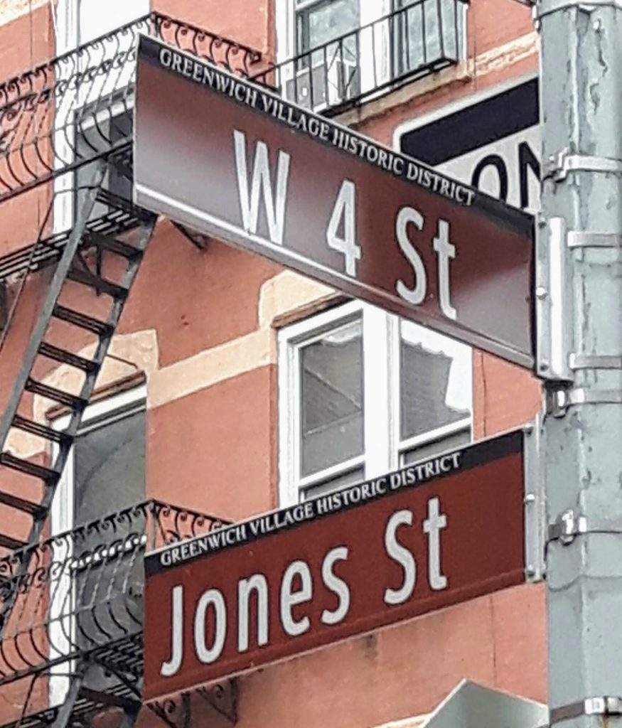 W4 St / Jones St