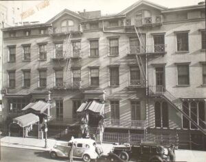 Lafayette Hotel University Place and 9th Street (Picryl)