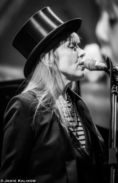 14 Greenwich Village Folk Festival - Suzanne Vega