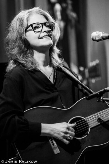 5 Greenwich Village Folk Festival - Carolann Solebello